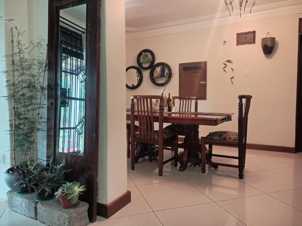 Aivilo Home Entebbe Exterior photo